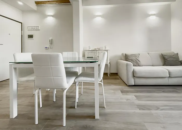 Realkasa Canonica Apartment